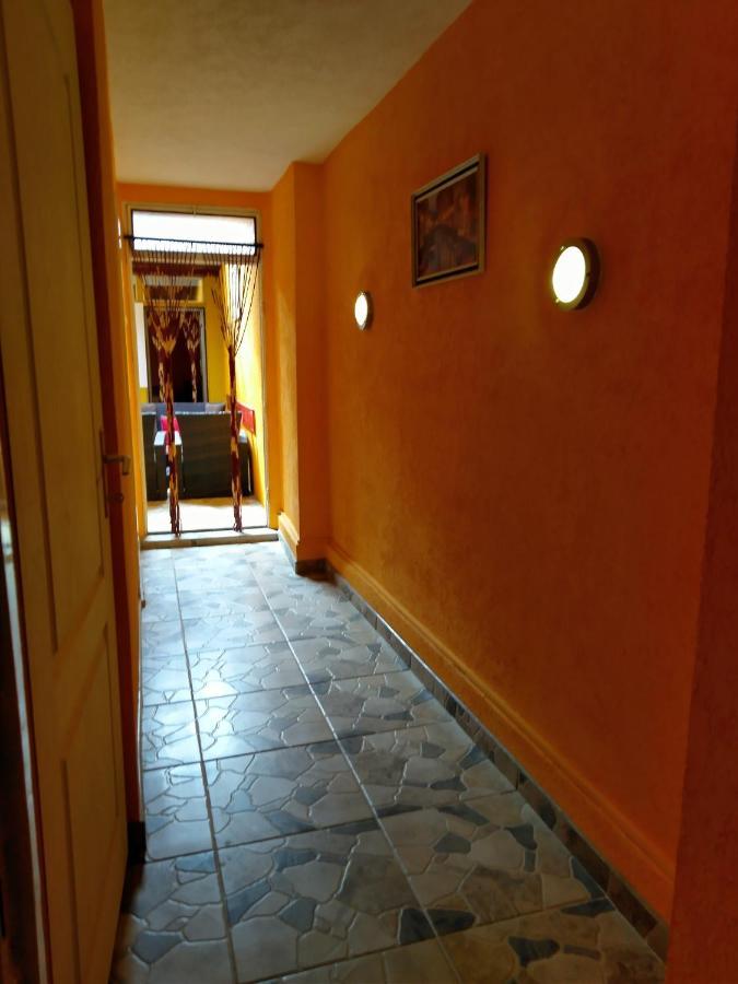 Apartment Exotic Garden Mostar Ngoại thất bức ảnh